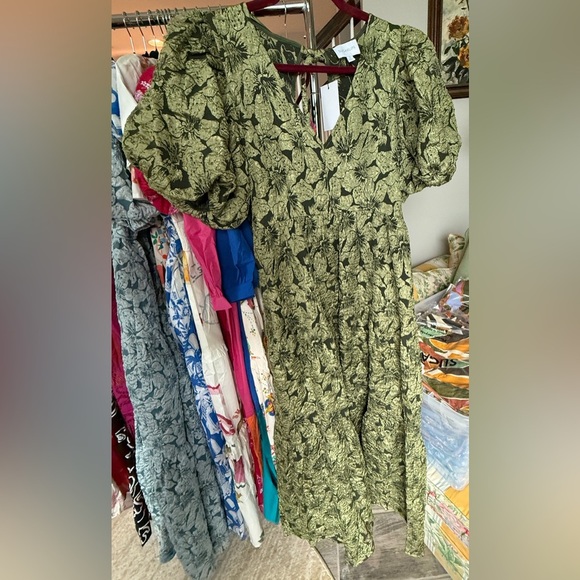 SugarLips Arielle Luna Poplin Floral Maxi Dress Olive Green - Picture 3 of 4